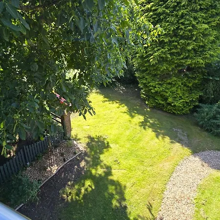 Weitblick In Laendlich Und Ostseenah Lägenhet